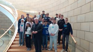 8. Jahrgang der Theodor-Fleitmann-Gesamtschule aus Schwerte zu Gast im Düsseldorfer Landtag